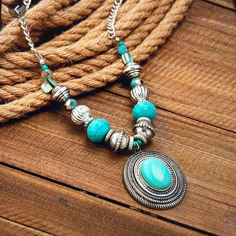 Turquoise Pendant Statement Necklace - Women Jewelry - Picture 2 of 4